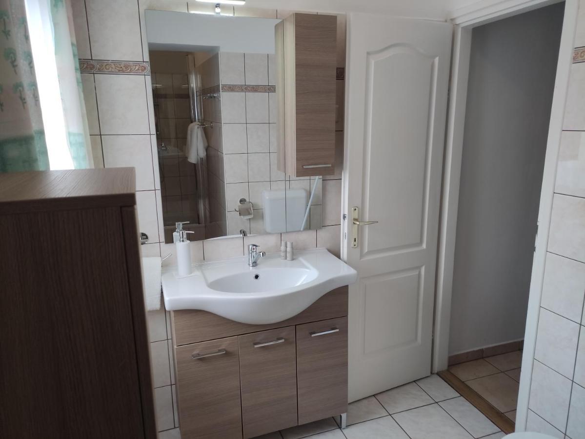 Zsanett Appartement Hévíz Eksteriør bilde