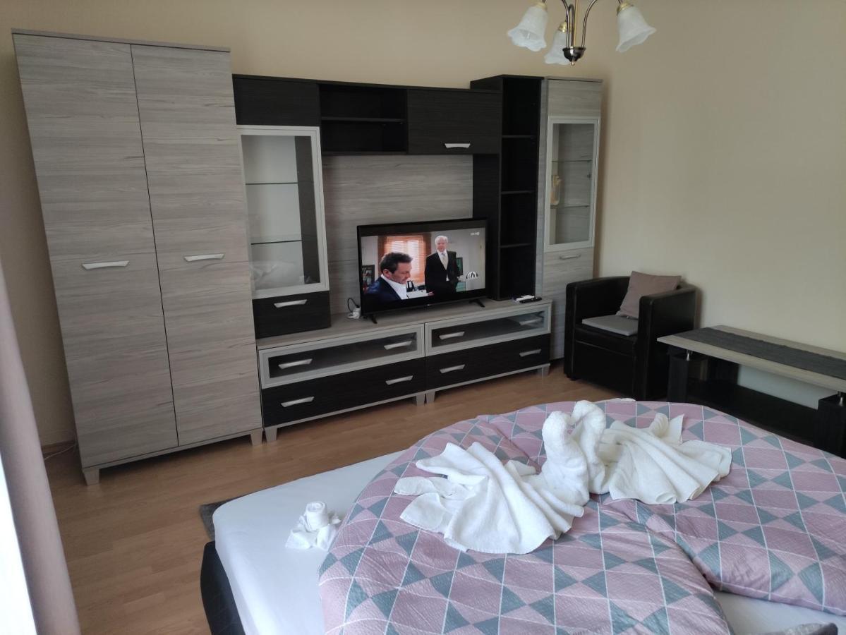 Zsanett Appartement Hévíz Eksteriør bilde