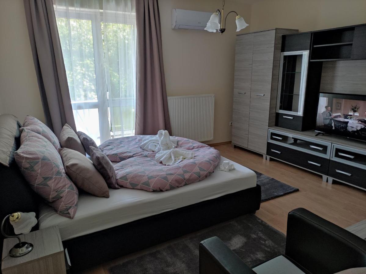 Zsanett Appartement Hévíz Eksteriør bilde
