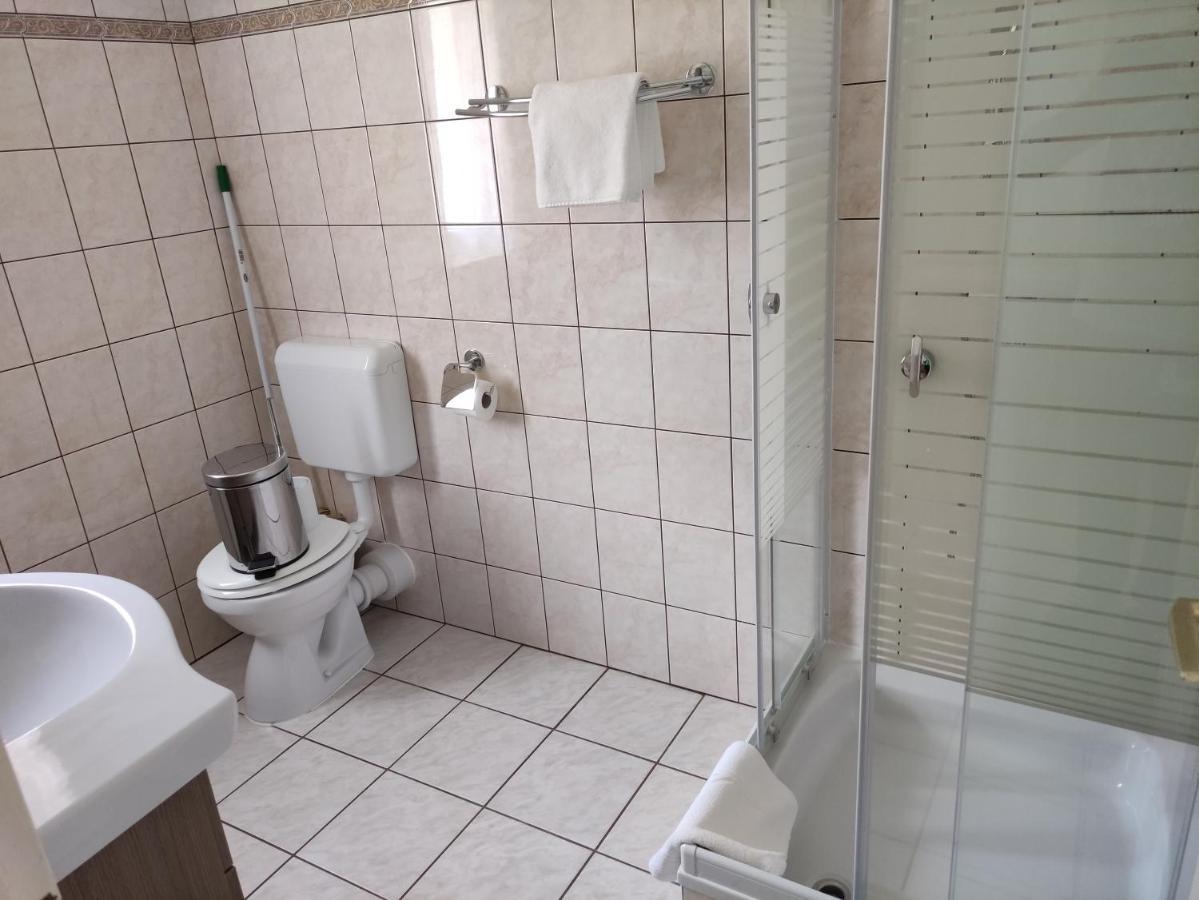 Zsanett Appartement Hévíz Eksteriør bilde