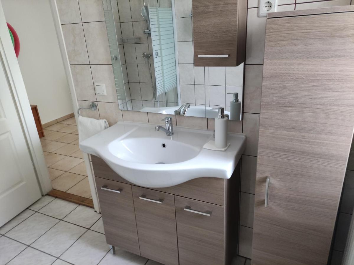 Zsanett Appartement Hévíz Eksteriør bilde