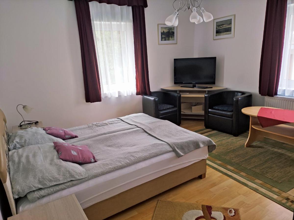 Zsanett Appartement Hévíz Eksteriør bilde