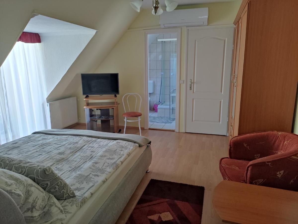 Zsanett Appartement Hévíz Eksteriør bilde