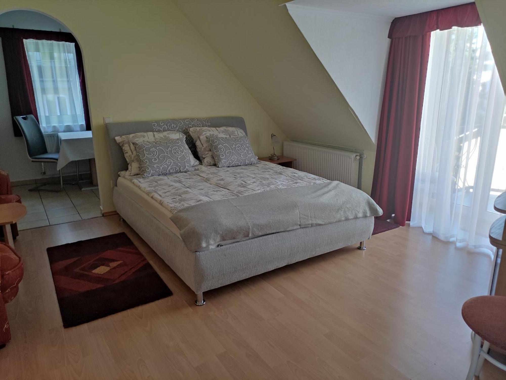 Zsanett Appartement Hévíz Rom bilde